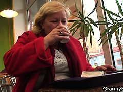 he-picks-up-and-fucks-huge-grandma