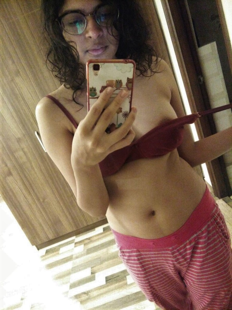 Indian College Girl Ritika Sharma Nude - N